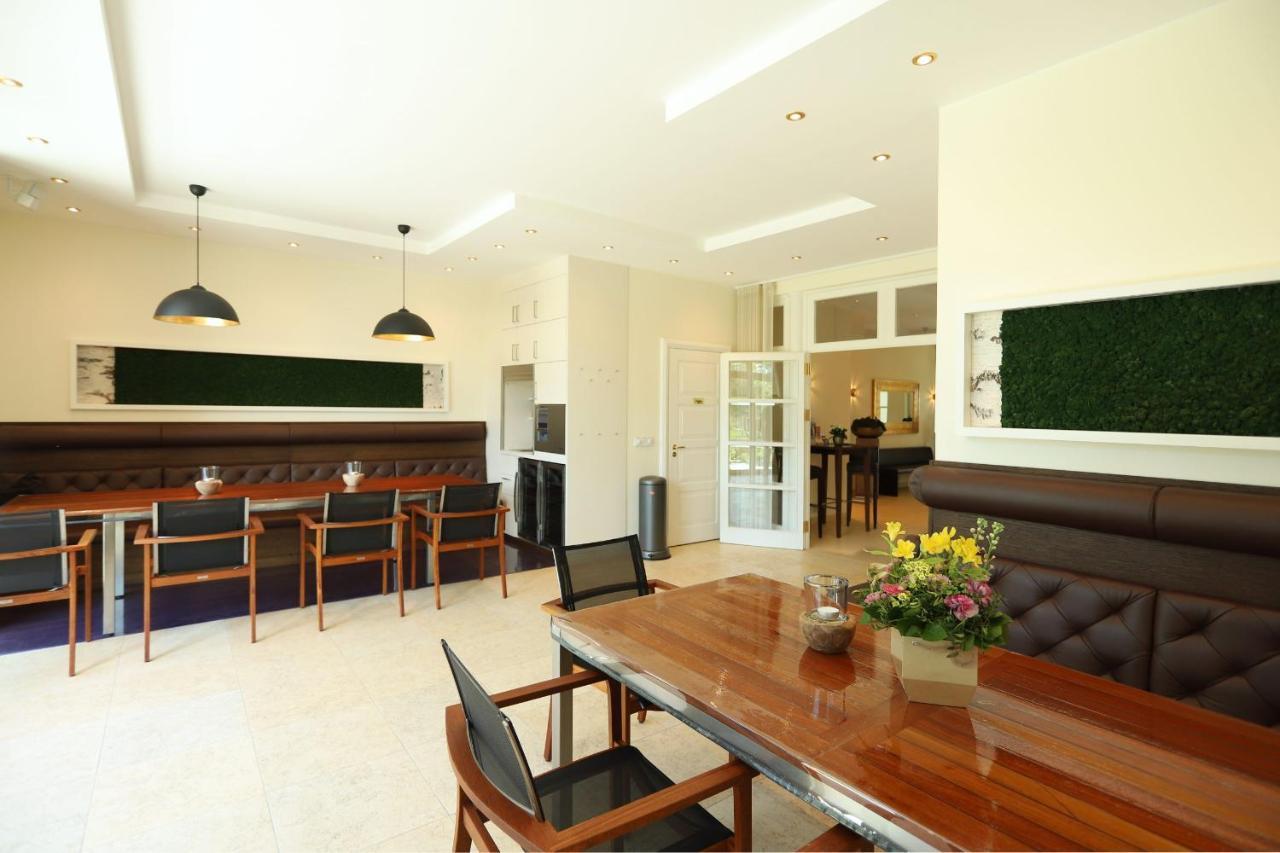 Schmidt Warnemuende - Strandhaus In Erster Meereslinie Iv Apartment